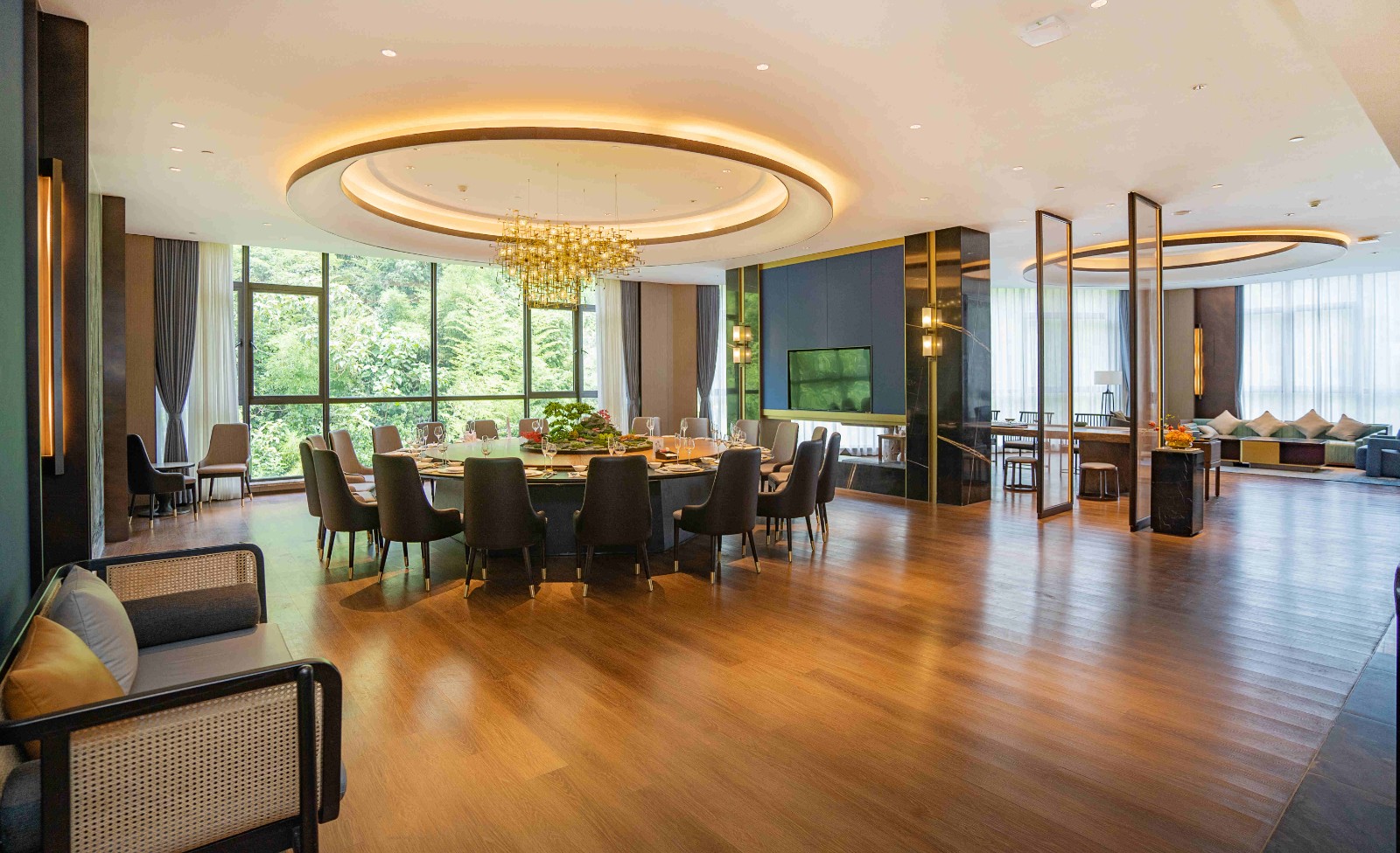 餐饮包厢 (2).jpg