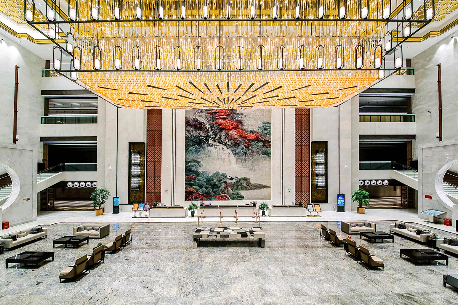 酒店大堂.jpg