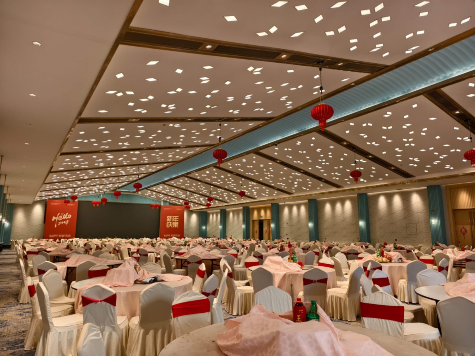 宴会厅.jpg