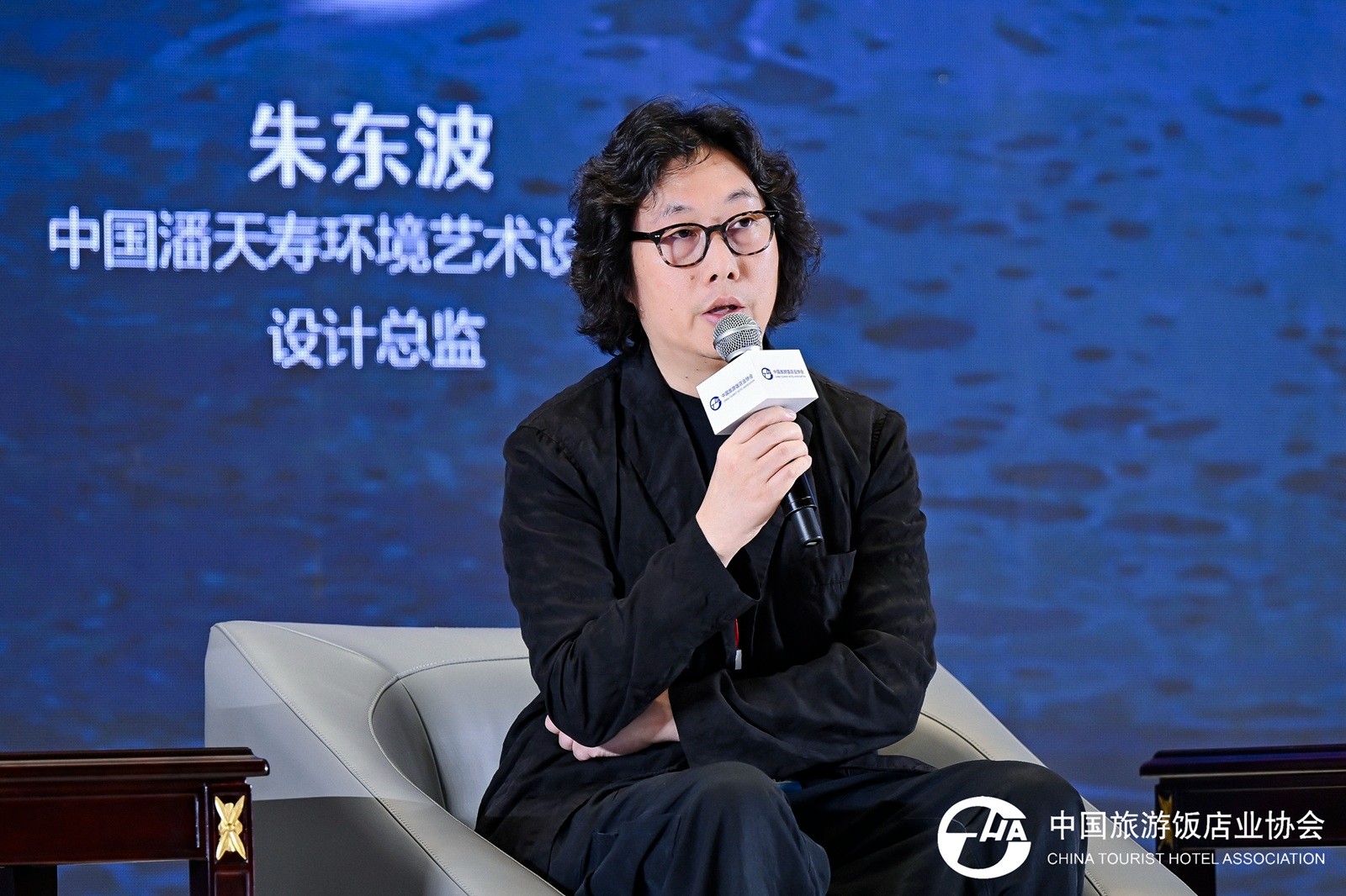 朱东波 - 官网.JPG