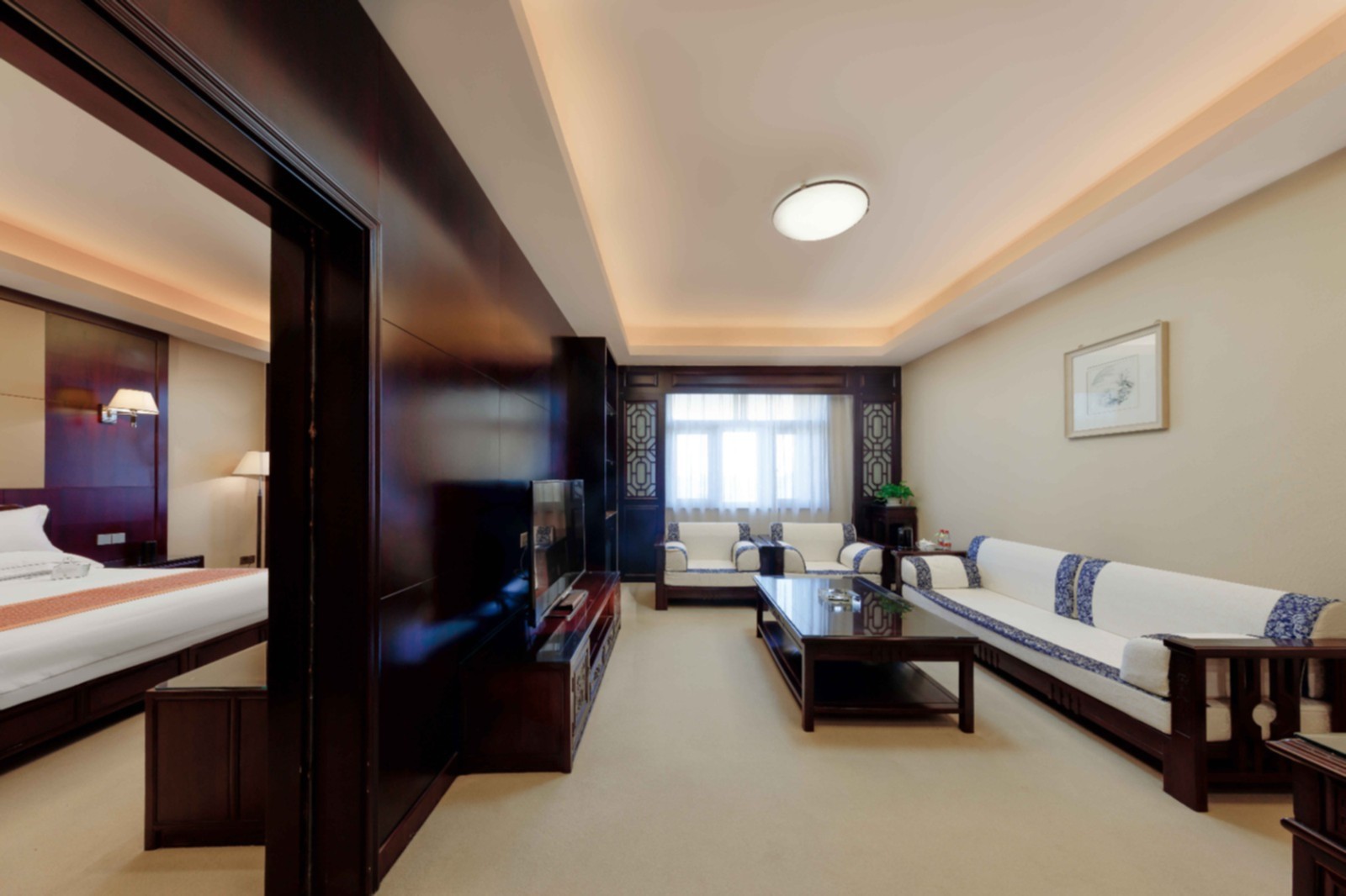 豪华套房 (2).jpg