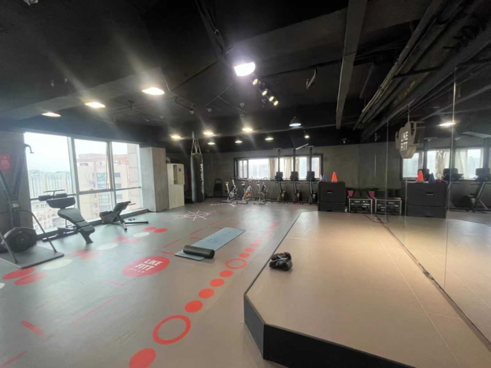 健身房3.jpg