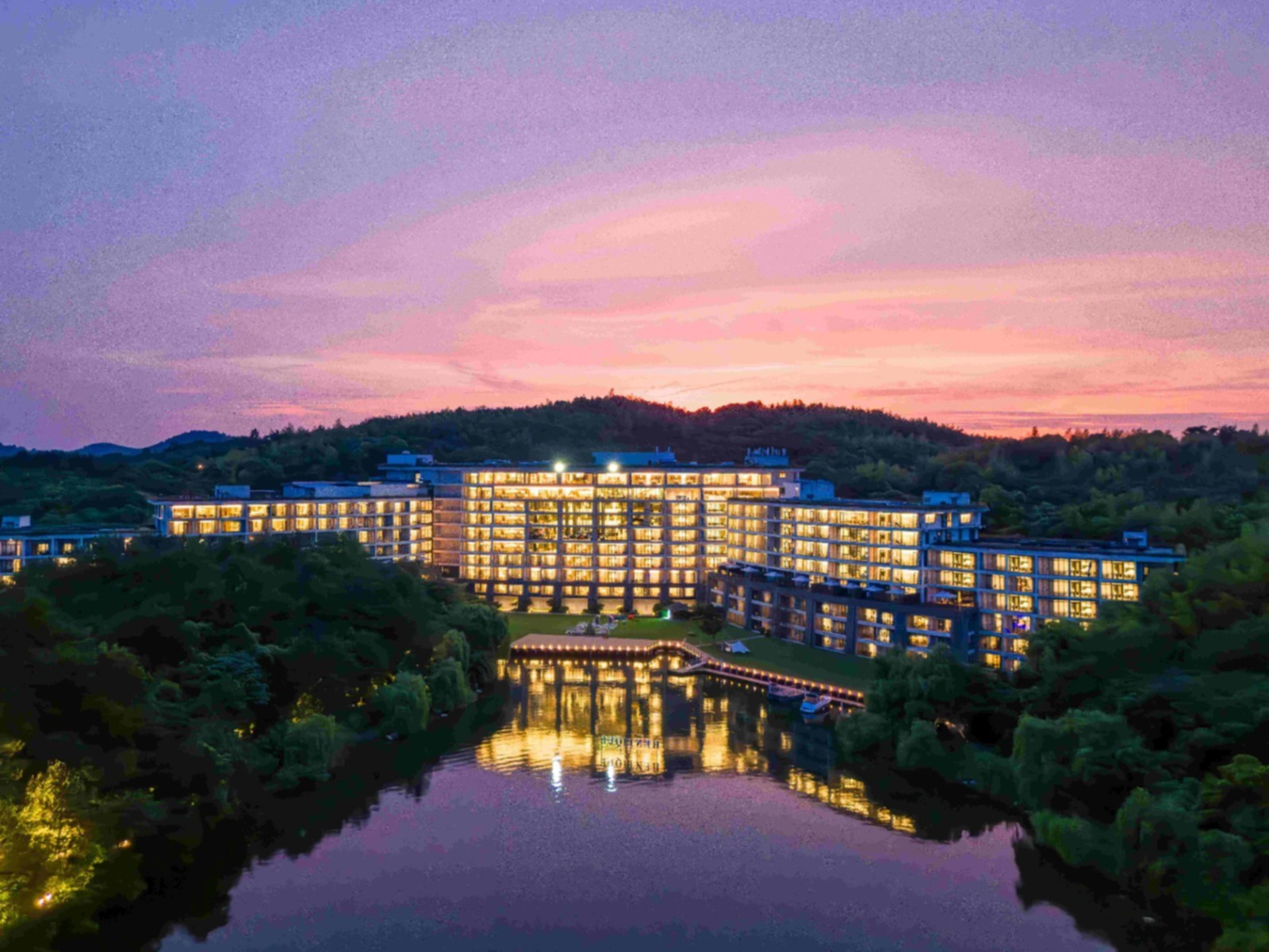 DJI_20240810192348_0025_D-已增强-降噪.jpg