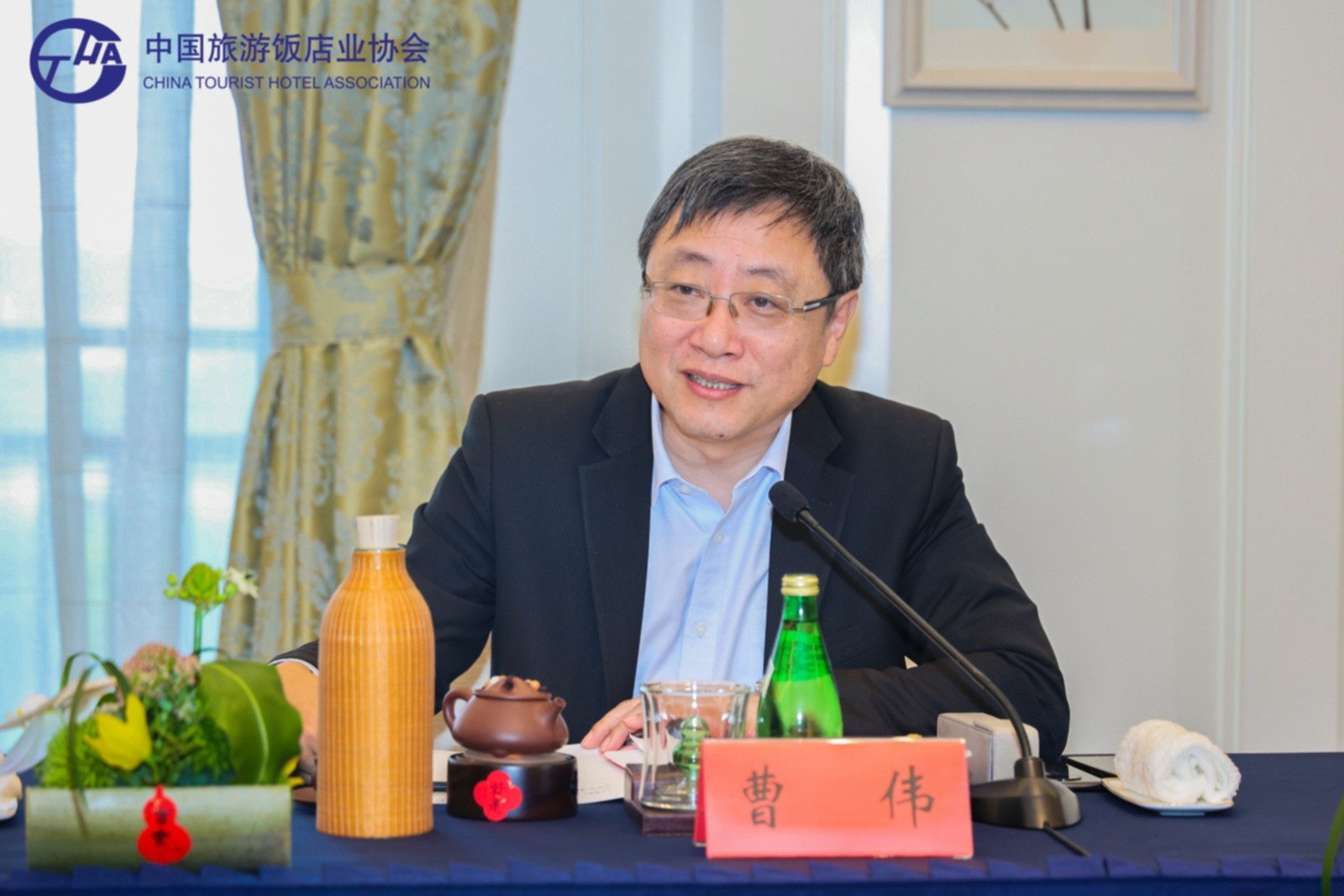 曹伟.jpg